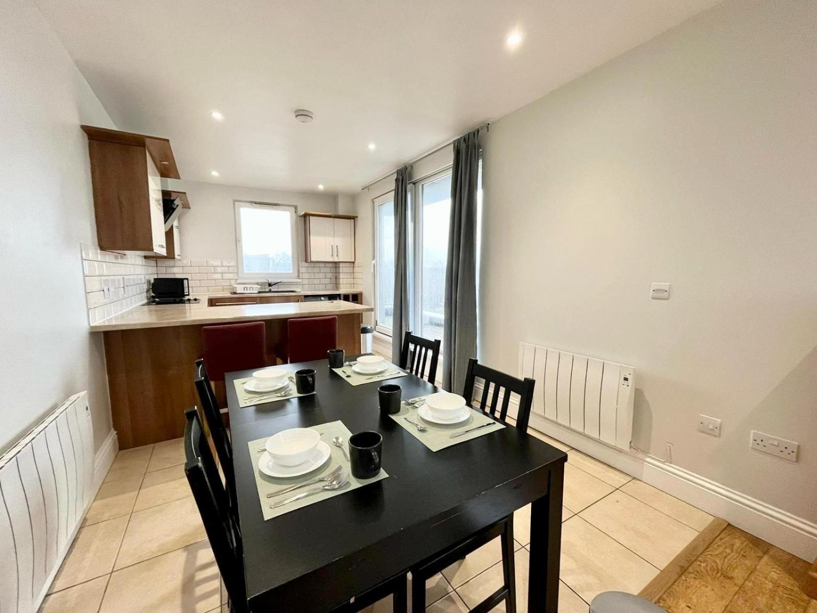 Apartamento London Modern Flat Near Transports Exterior foto